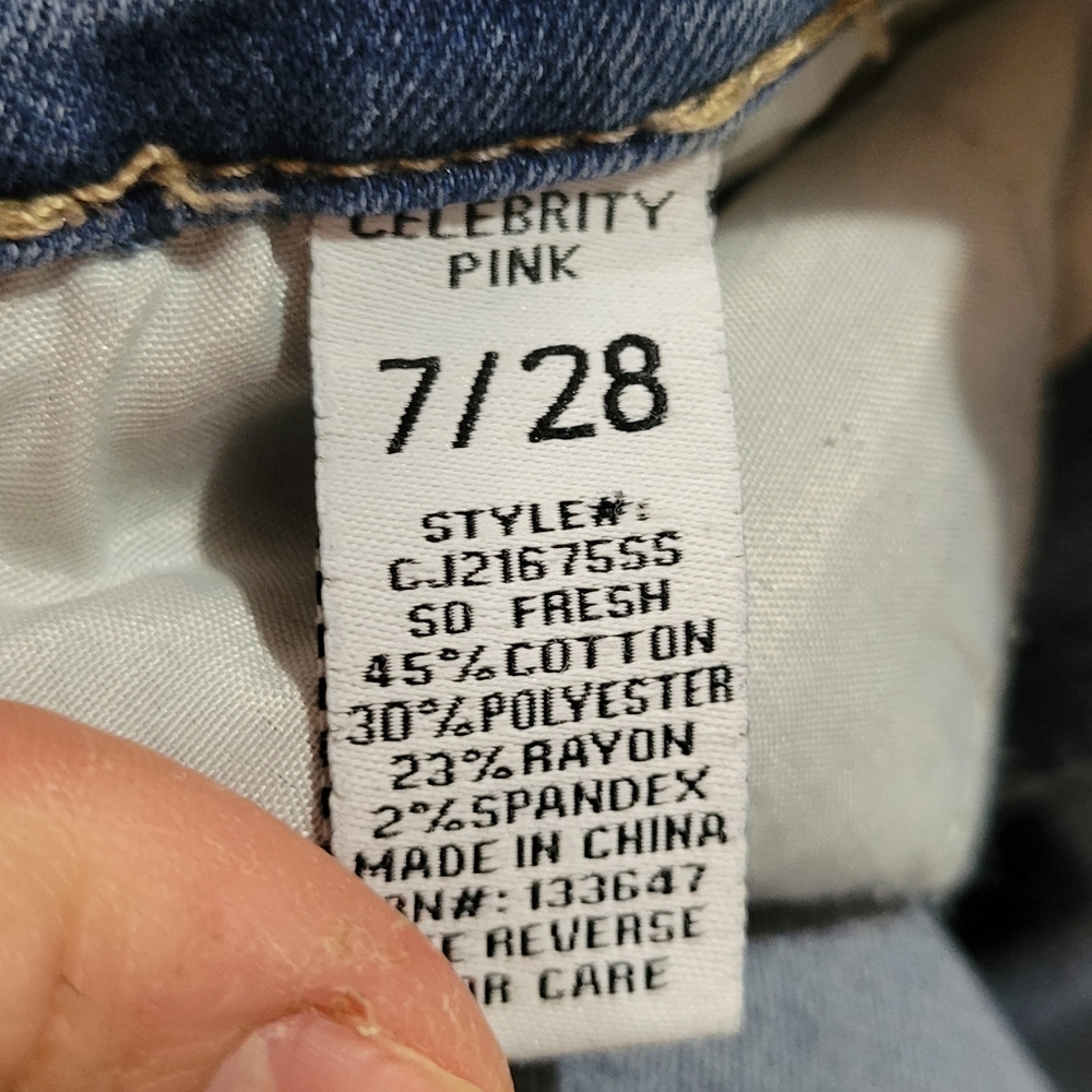 Blue Jeans - Picture 7 of 7